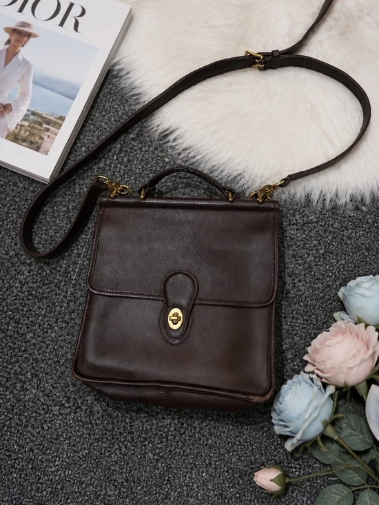 Coach Handbags - VINTAGE Coach Brown Leather Willis Bag